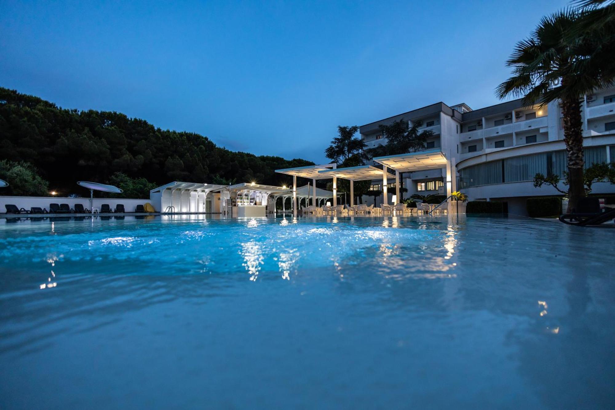 Hotel Le Palme Πέστουμ Εξωτερικό φωτογραφία