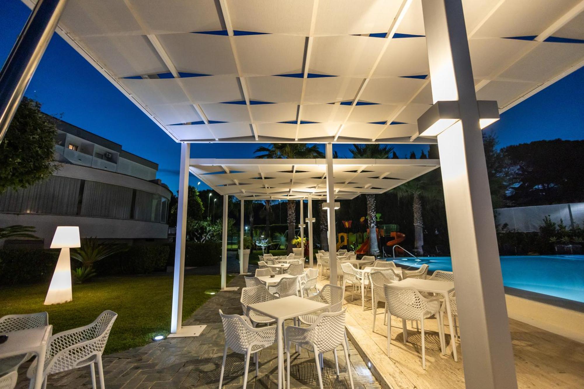 Hotel Le Palme Πέστουμ Εξωτερικό φωτογραφία