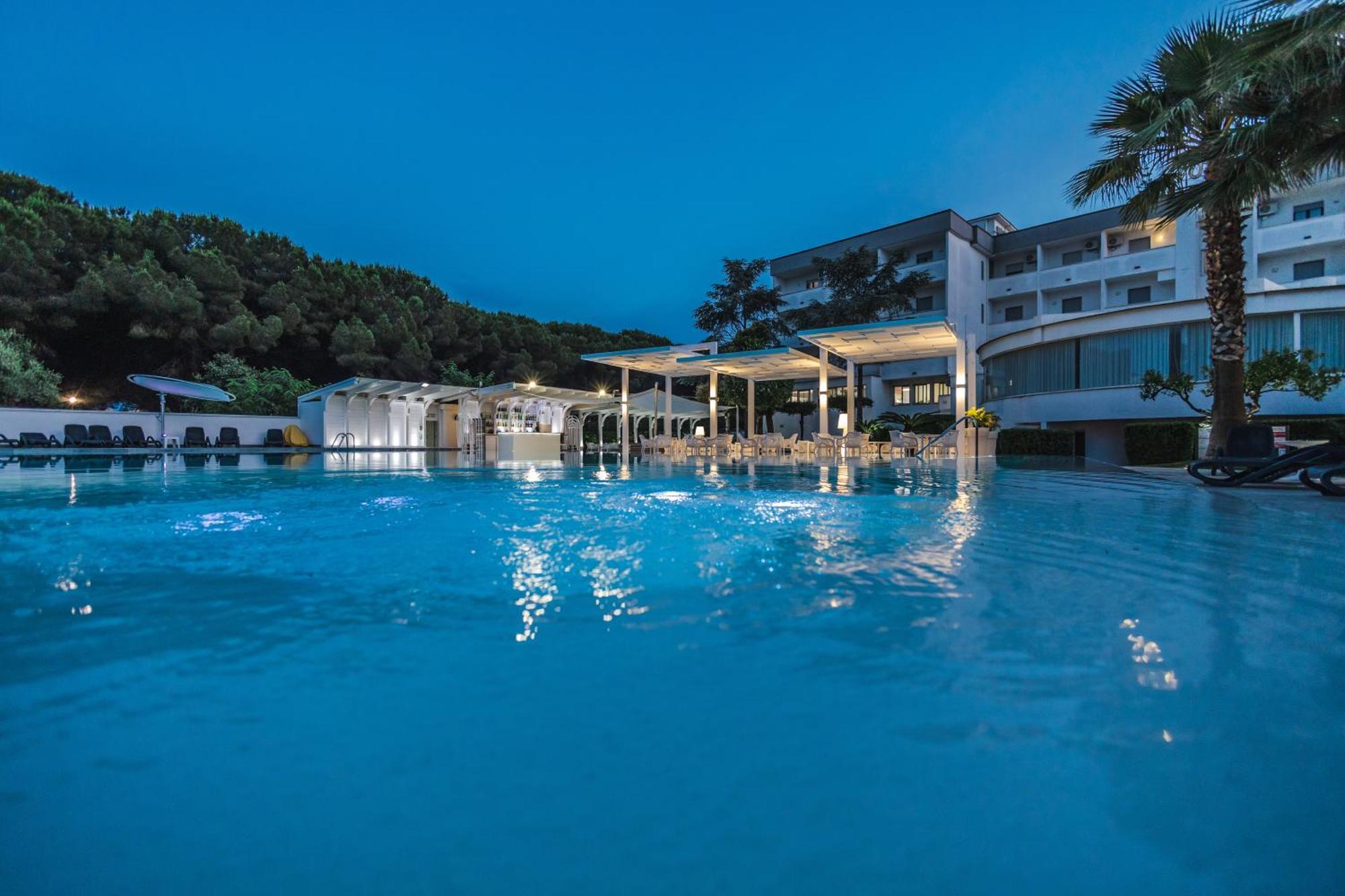 Hotel Le Palme Πέστουμ Εξωτερικό φωτογραφία