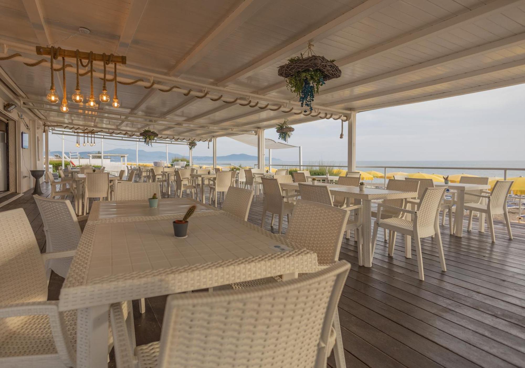 Hotel Le Palme Πέστουμ Εξωτερικό φωτογραφία